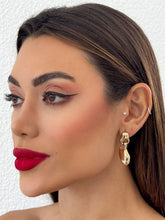 Carregar imagem no visualizador da galeria, https://febijus.bwimg.com.br/febijus/produtos/brinco-folheado-a-ouro-18k-e-prata-organico-duplo-liso-1758031193.8565.jpg