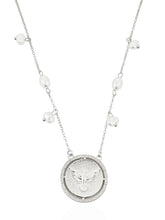 Carregar imagem no visualizador da galeria, https://febijus.bwimg.com.br/febijus/produtos/colar-escapulario-folheado-a-prata-925-perola-com-espirito-santo-1766148756.1876.jpg