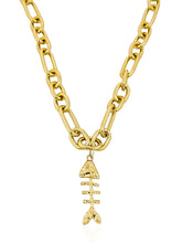 Carregar imagem no visualizador da galeria, https://febijus.bwimg.com.br/febijus/produtos/colar-folheado-a-ouro-18k-elos-ovais-e-pingente-de-peixe-1767705238.8209.jpg