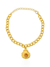 Carregar imagem no visualizador da galeria, https://febijus.bwimg.com.br/febijus/produtos/pulseira-folheado-a-ouro-18k-elos-grumet-e-concha-1764873876.17.jpg