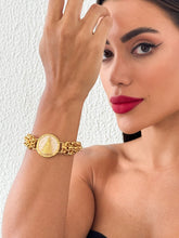 Carregar imagem no visualizador da galeria, https://febijus.bwimg.com.br/febijus/produtos/pulseira-semi-joia-com-nossa-senhora-aparecida-resinada-1744757594.7739.jpg