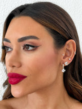 Carregar imagem no visualizador da galeria, https://febijus.bwimg.com.br/febijus/produtos/trio-de-brinco-folheado-a-ouro-18k-e-prata-ponto-de-luz-peixe-e-argola-1766779387.6554.jpg