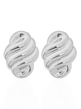 Carregar imagem no visualizador da galeria, https://febijus.bwimg.com.br/febijus/produtos/brinco-folheado-a-ouro-18k-e-prata-design-concha-max-1765315100.028.jpg
