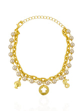 Carregar imagem no visualizador da galeria, https://febijus.bwimg.com.br/febijus/produtos/pulseira-dupla-folheada-a-ouro-18k-perolas-elos-e-pingentes-fundo-do-mar-1766775983.7708.jpg
