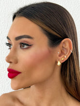 Carregar imagem no visualizador da galeria, https://febijus.bwimg.com.br/febijus/produtos/trio-de-brinco-folheado-a-ouro-18k-e-prata-ponto-de-luz-esfera-e-gota-1767617681.0972.jpg
